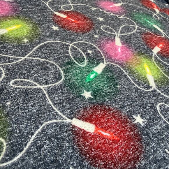 New Victoria's Secret Christmas Lights Pajama Top Women's Small Soft Loungewear - Picture 5 of 11